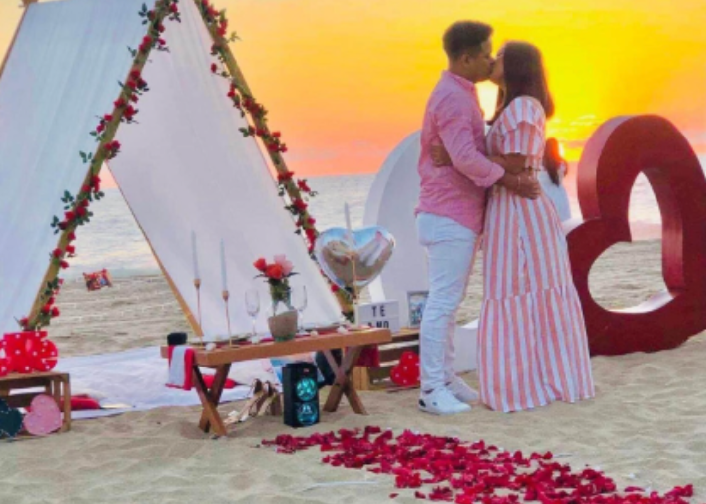 Teepee en playa Acapulco