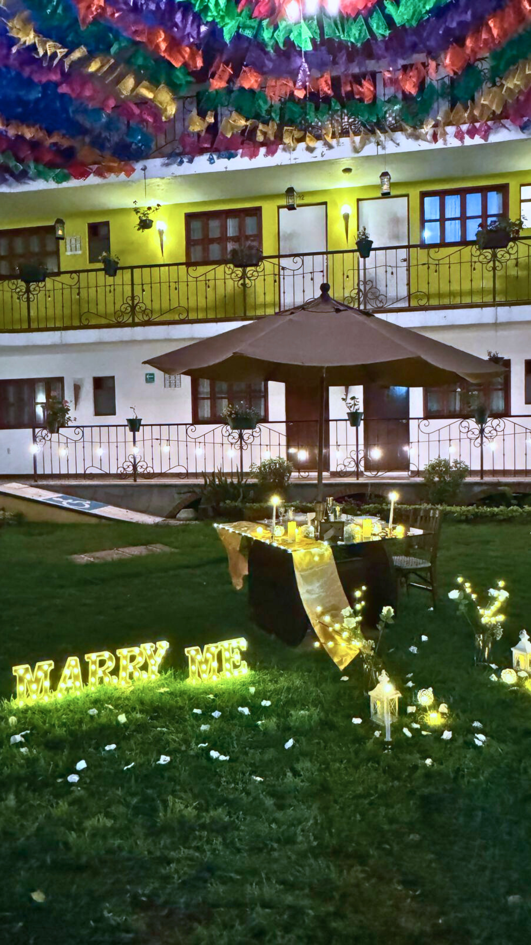 Cena romántica Jardín de las Candelas