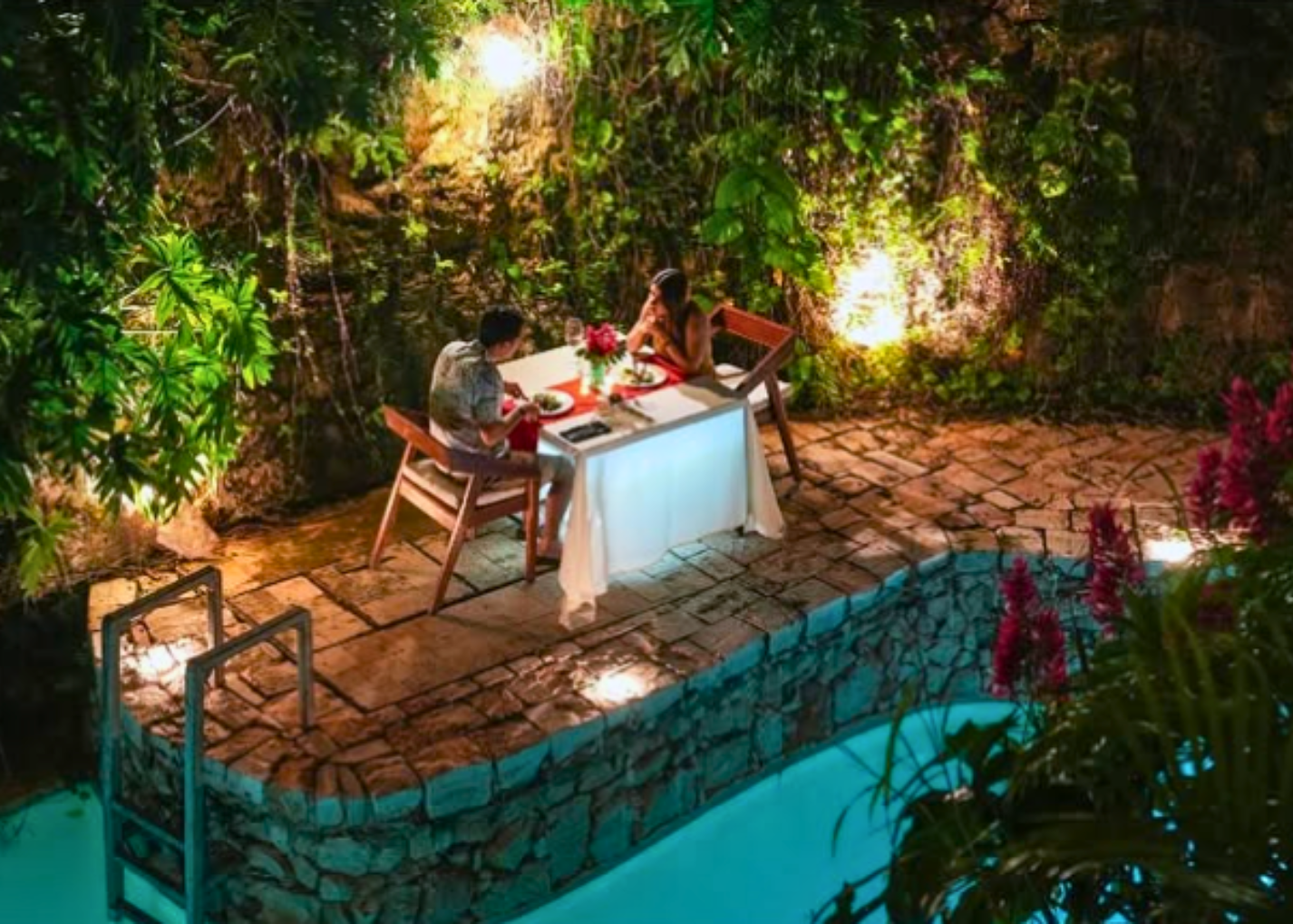 Cena privada en la Orilla del Río Mérida