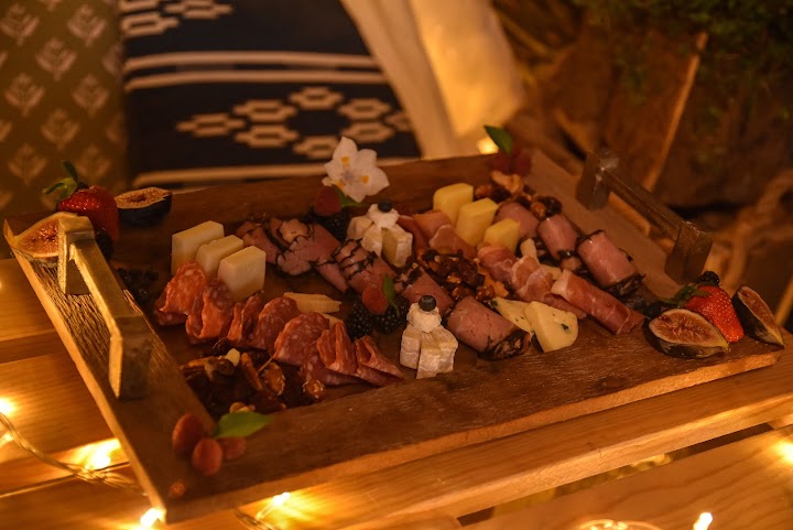 Cena romántica en teepee CDMX