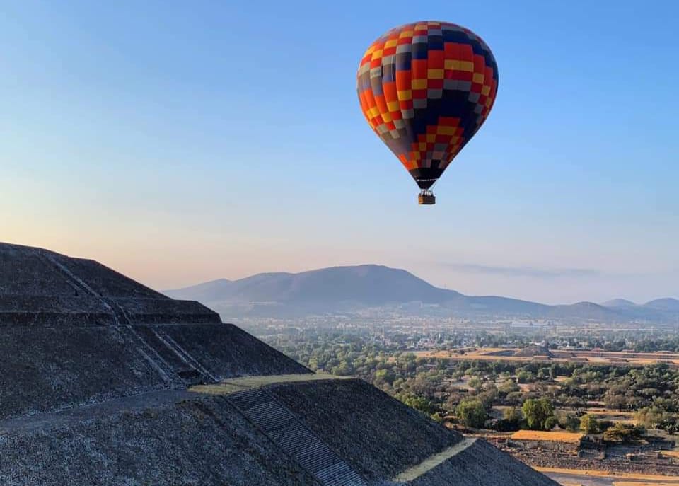 Vuelo en globo Teotihuacán para parejas