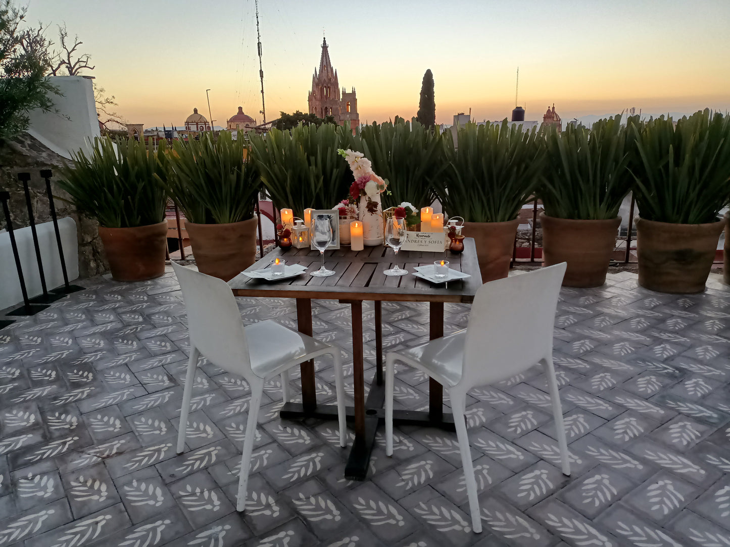 Cena romántica en terraza San Miguel Allende