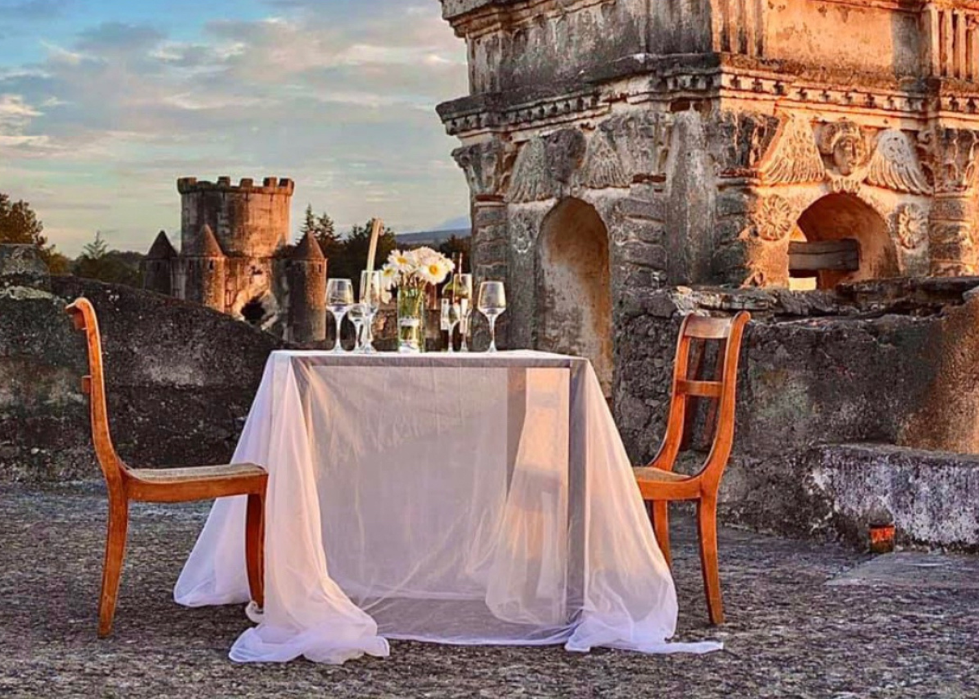 Brindis romántico en Hacienda