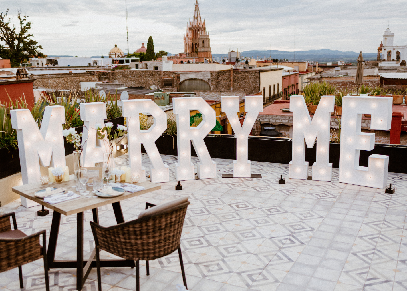 Cena romántica Bohemia SMA