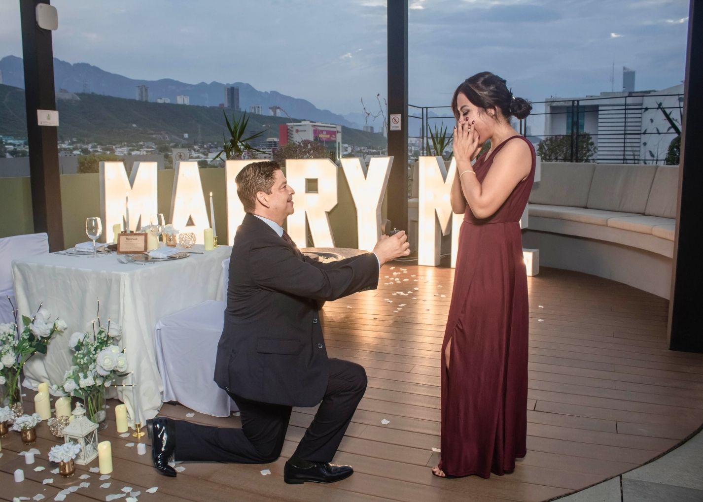 Cena romántica Cosmopolitan Monterrey