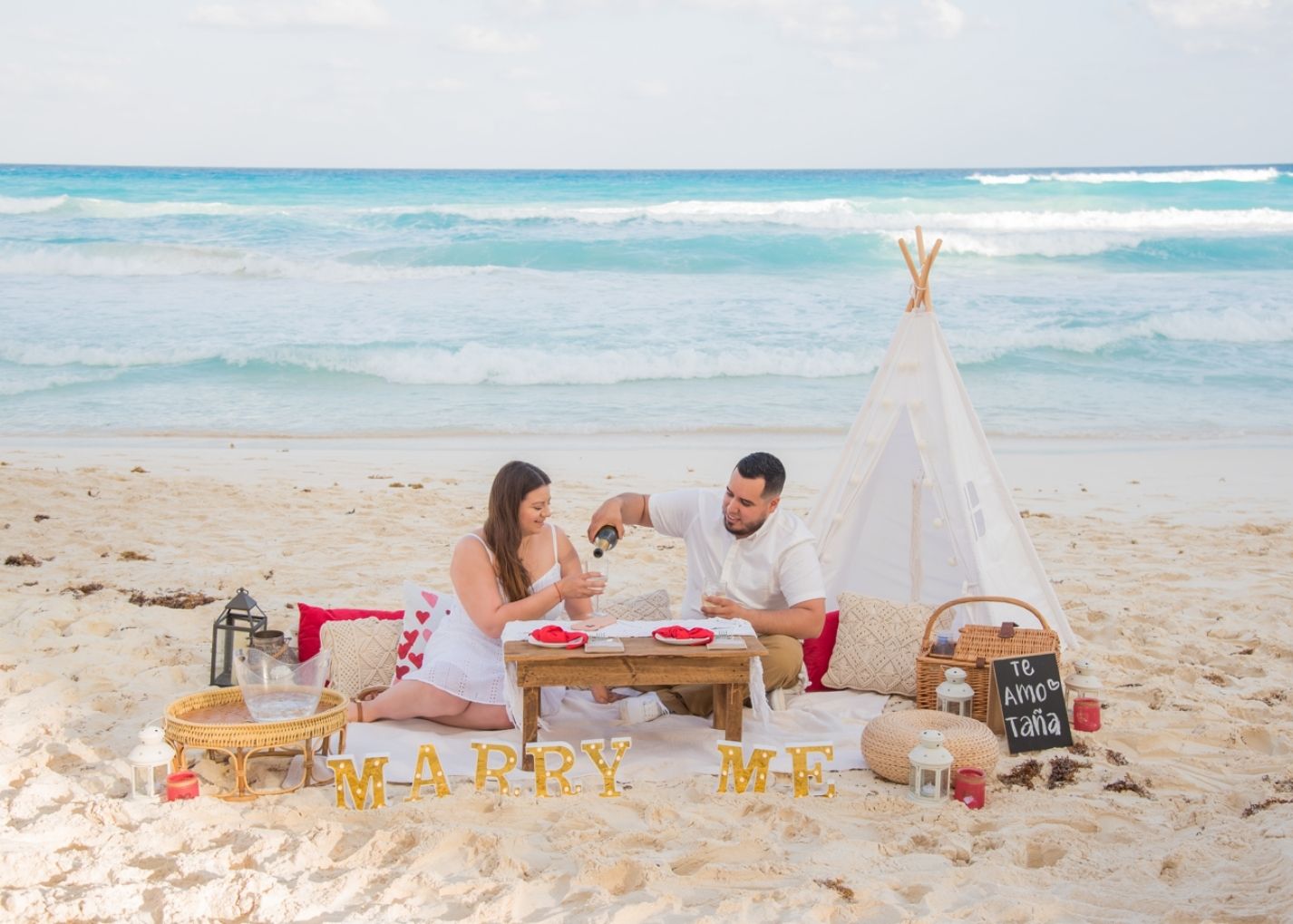 Picnic romántico en la playa Cancún