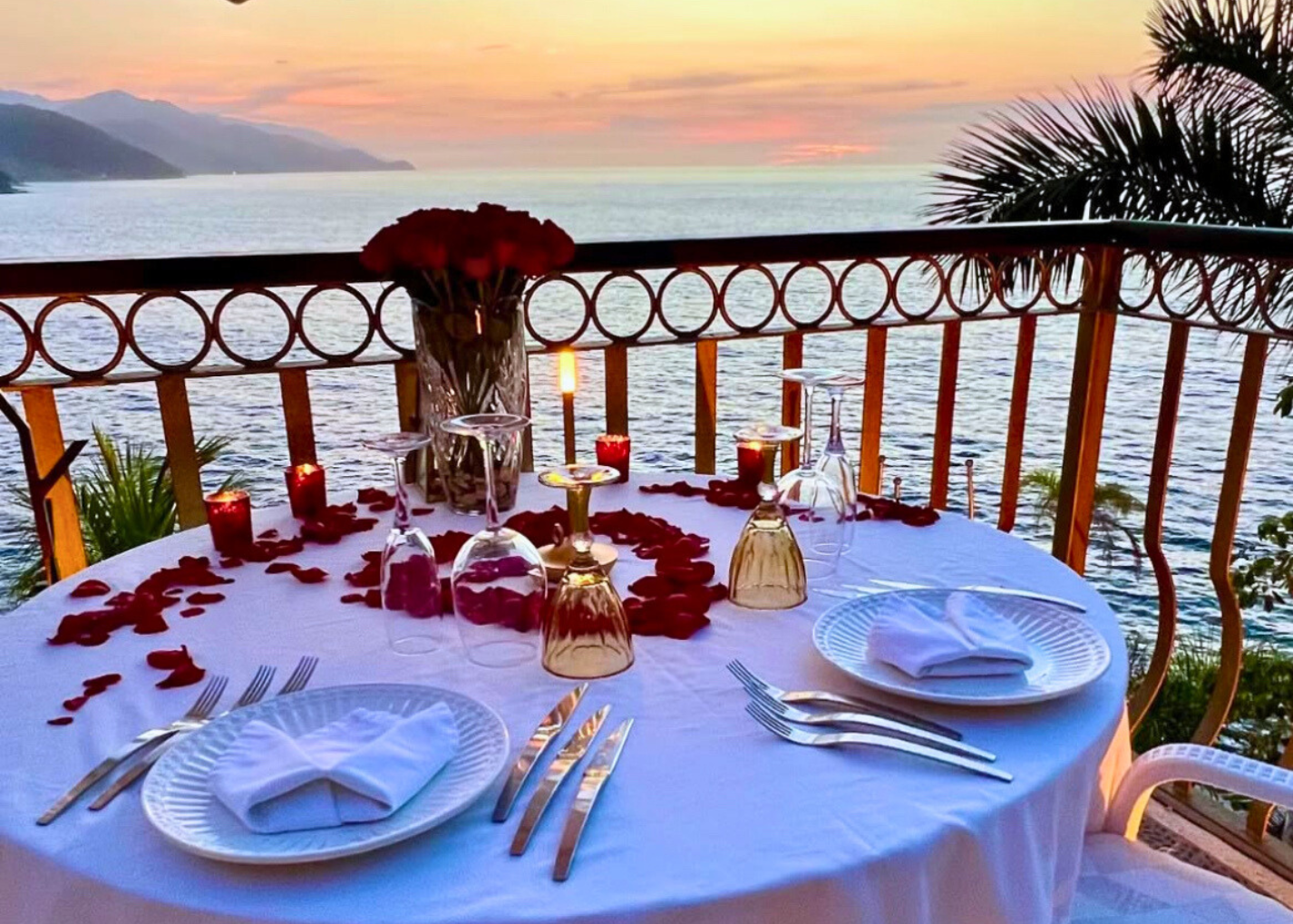 Cena privada atardecer del amor en Puerto Vallarta