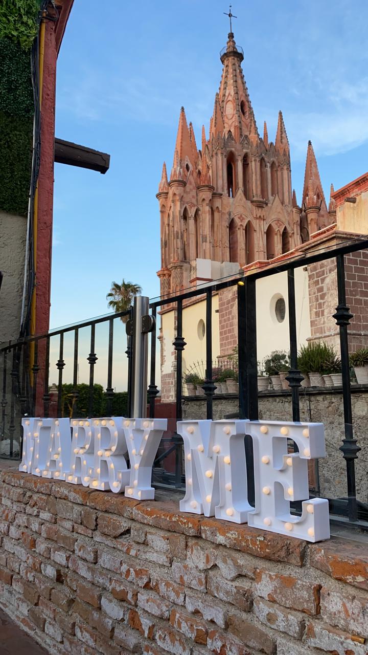 Entrega de anillo San Miguel de Allende