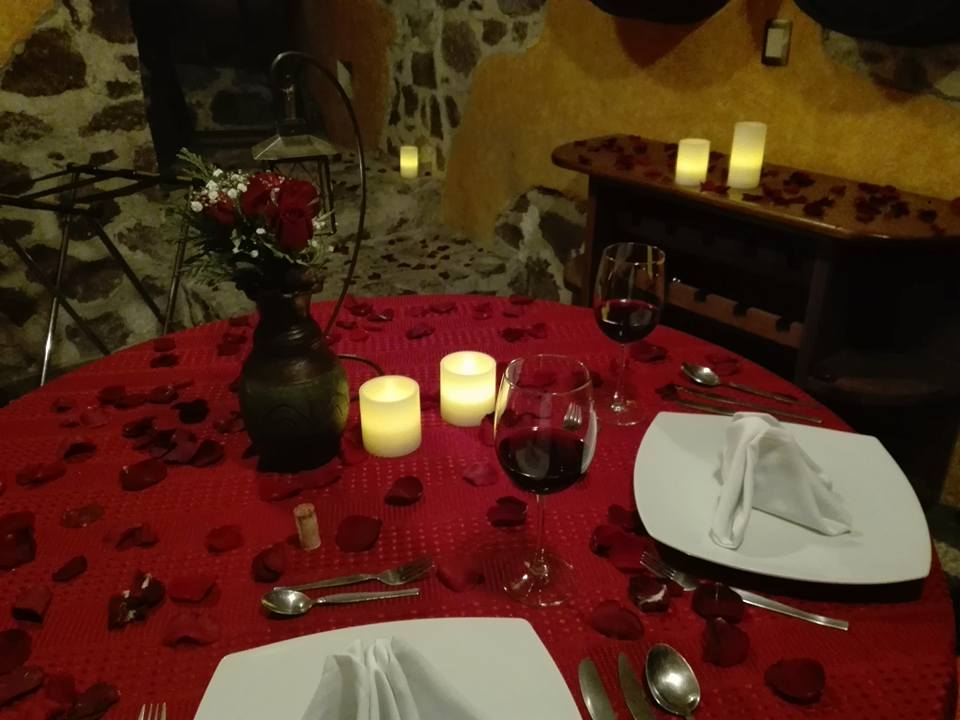 Cena romántica - Cava en Tequisquiapan